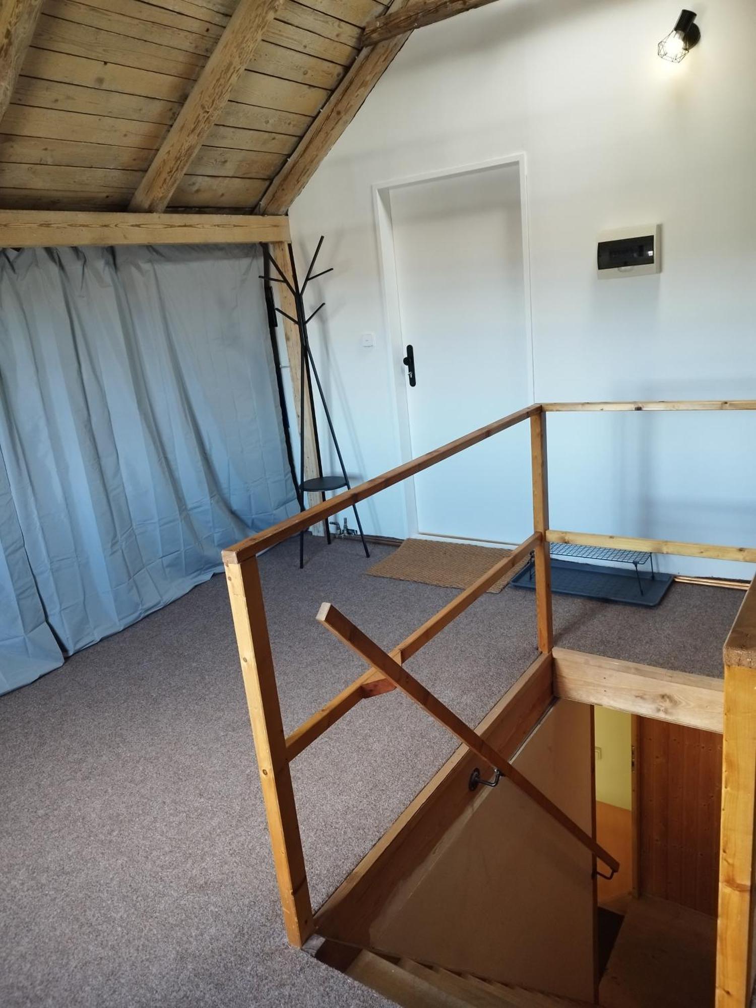 Loft Apartment Karlsbad Exteriör bild